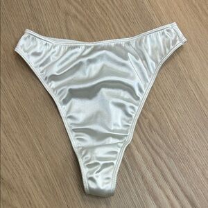 1980’ Vintage Victoria’s Secret Second Skin Satin Thong Panty S